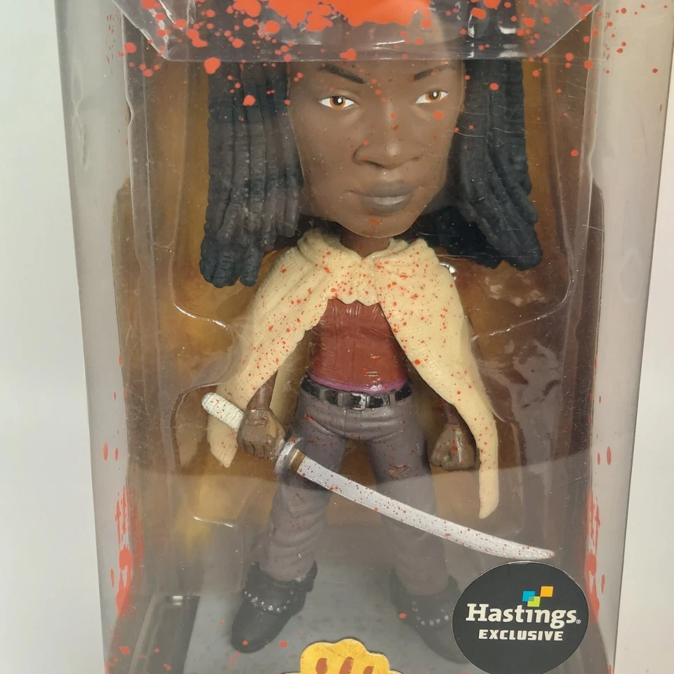 Funko Wacky Wobbler Michonne Bloody Hastings Exclusivo The Walking Dead Foto 2 de 4