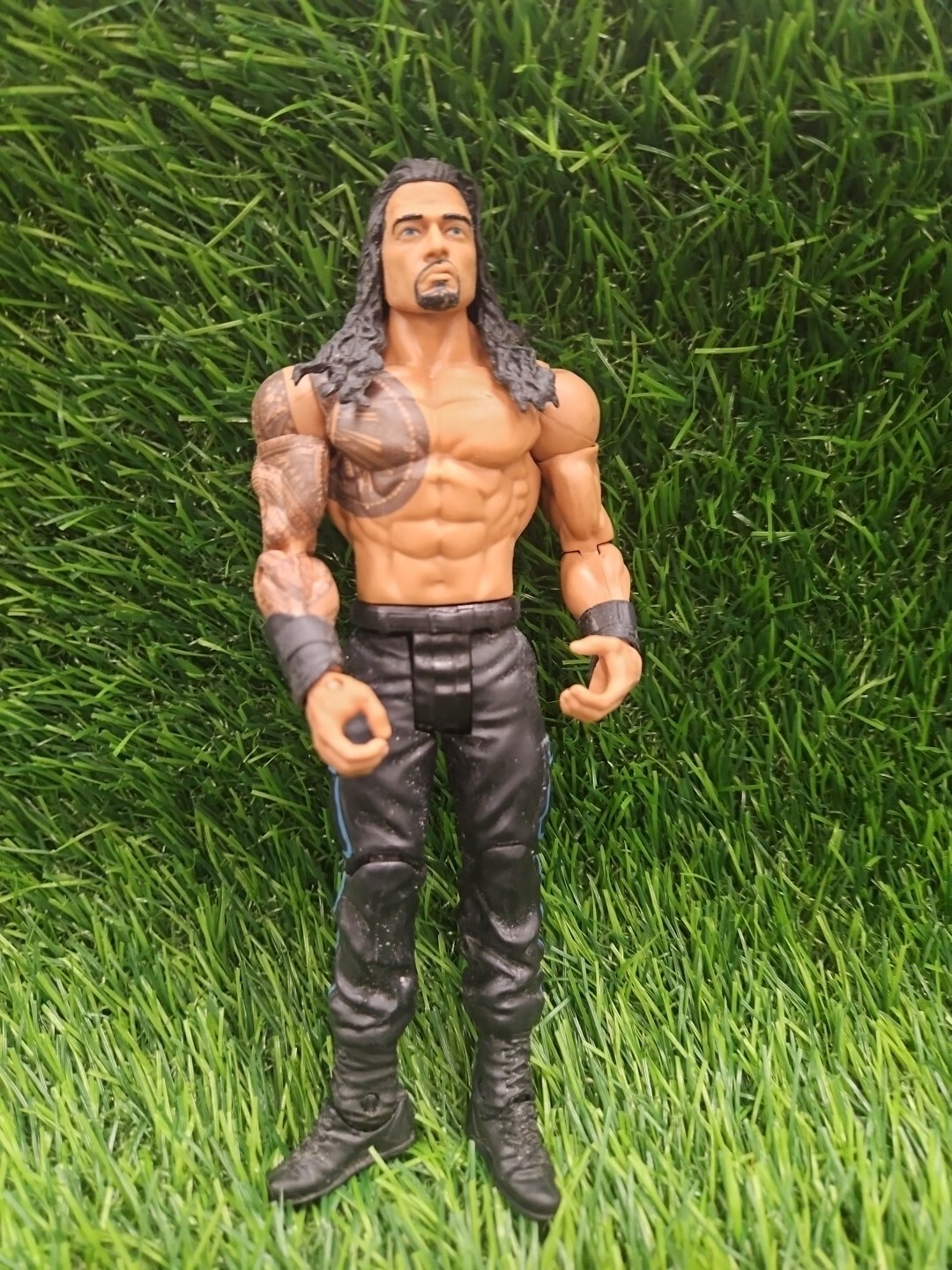 Mattel WWE WWF Wrestler Roman Reigns 2013 Action Figure Elite Series
