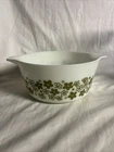 “Crazy Daisy” White Vintage Pyrex #474 1 1.5 Qt Cinderella Casserole Dish