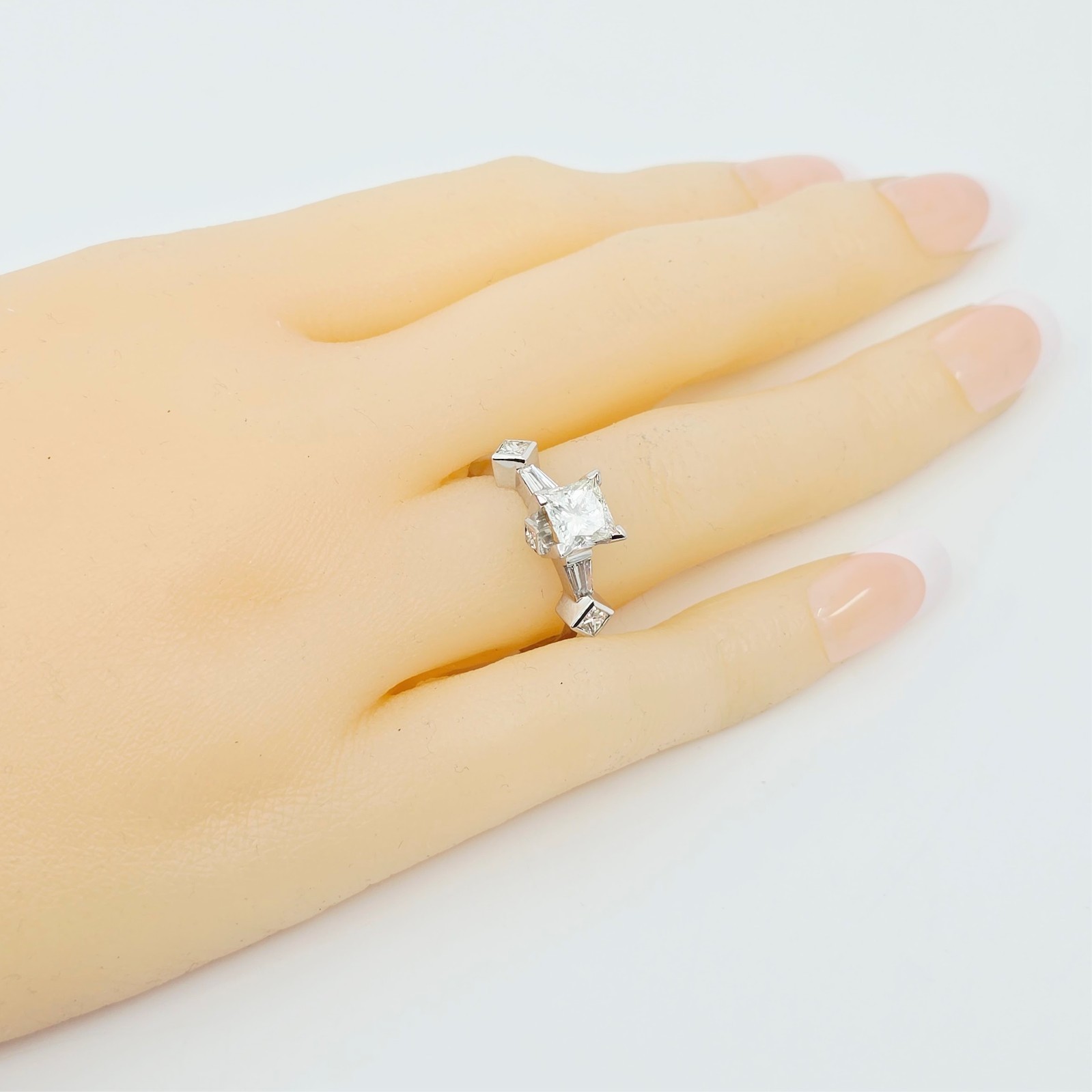 Beautiful Solid Platinum Princess Cut Diamond Eng… - image 12