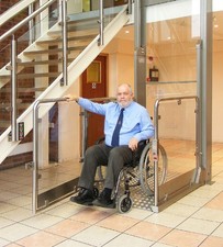 AUßENLIFT INNENLIFT  ROLLSTUHLLIFT ROLLSTUHLHEBEBÜHNE AUFZUG FAHRSTUHL HOMELIFT