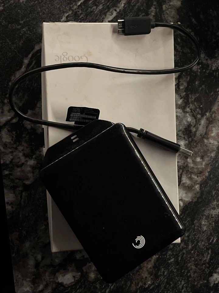 Seagate Free Agent Desk 1.5TB USB 2.0 External Hard Drive for PC - Image 4 of 4