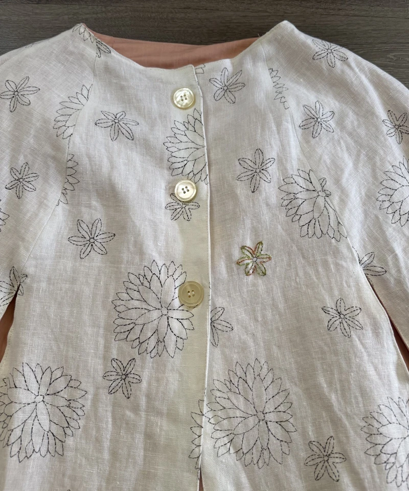 Vintage Hippie Boho FLORAL Embroidered FESTIVAL Swing CAPE Raw Linen Coat OS - Image 4 of 4