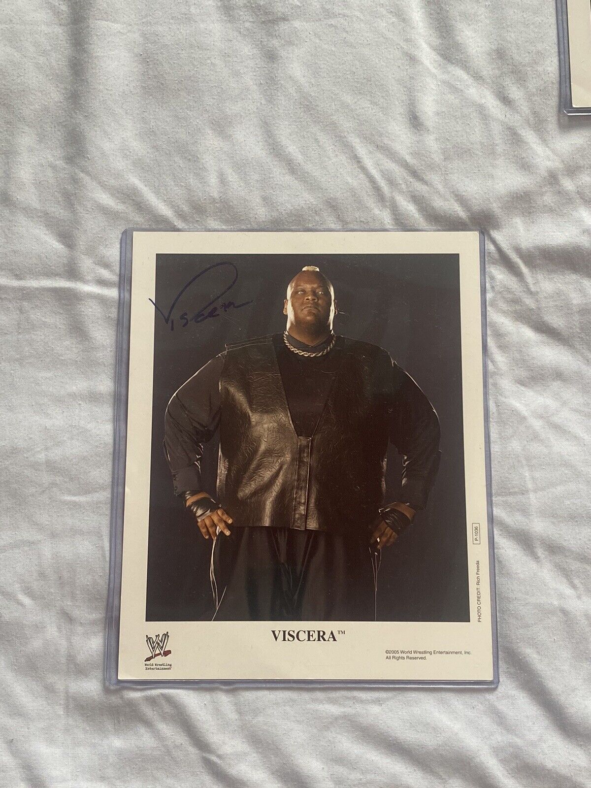 Picture 1 of 3