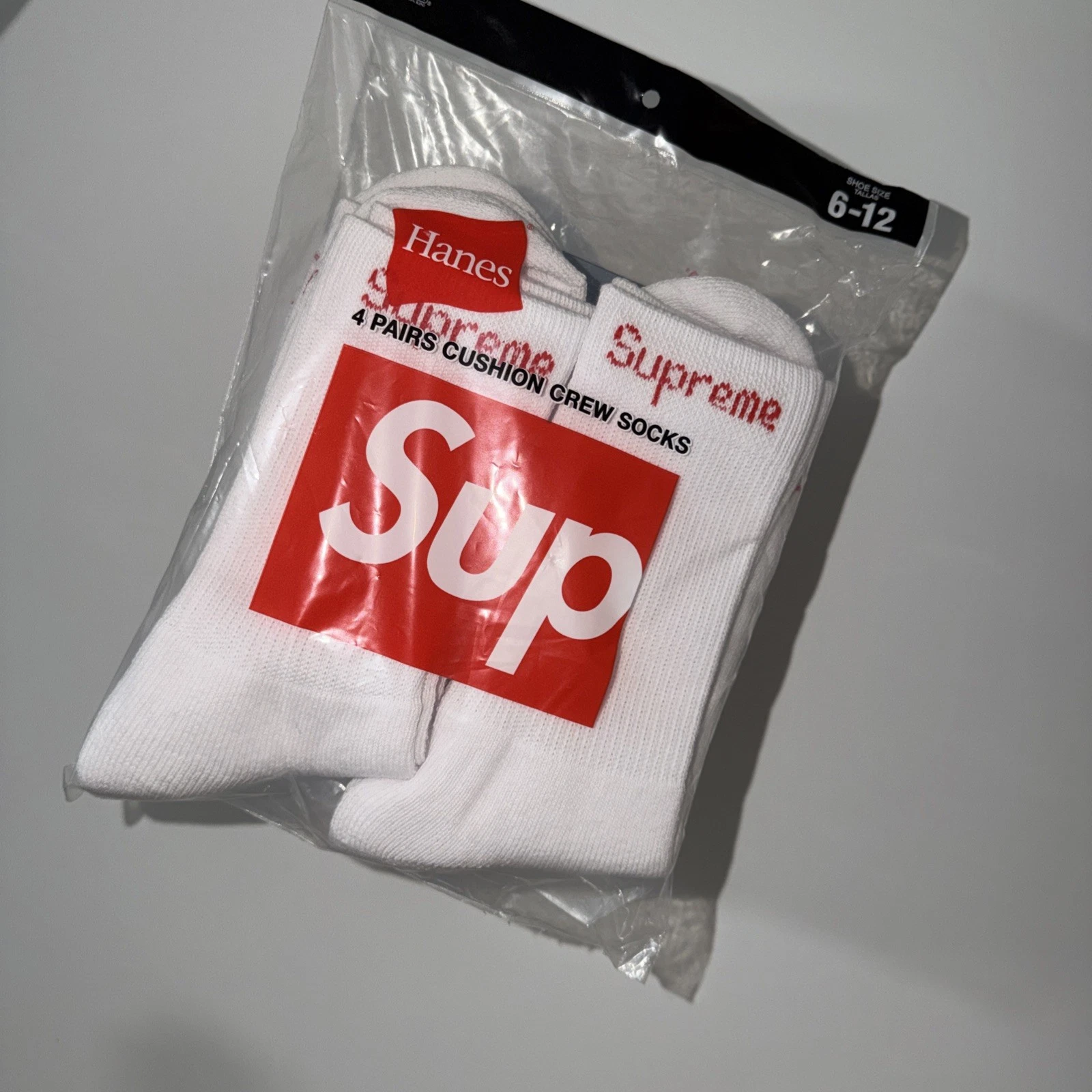 Supreme X Hanes Crew Socks - White, Pack of 4, Size 6-12