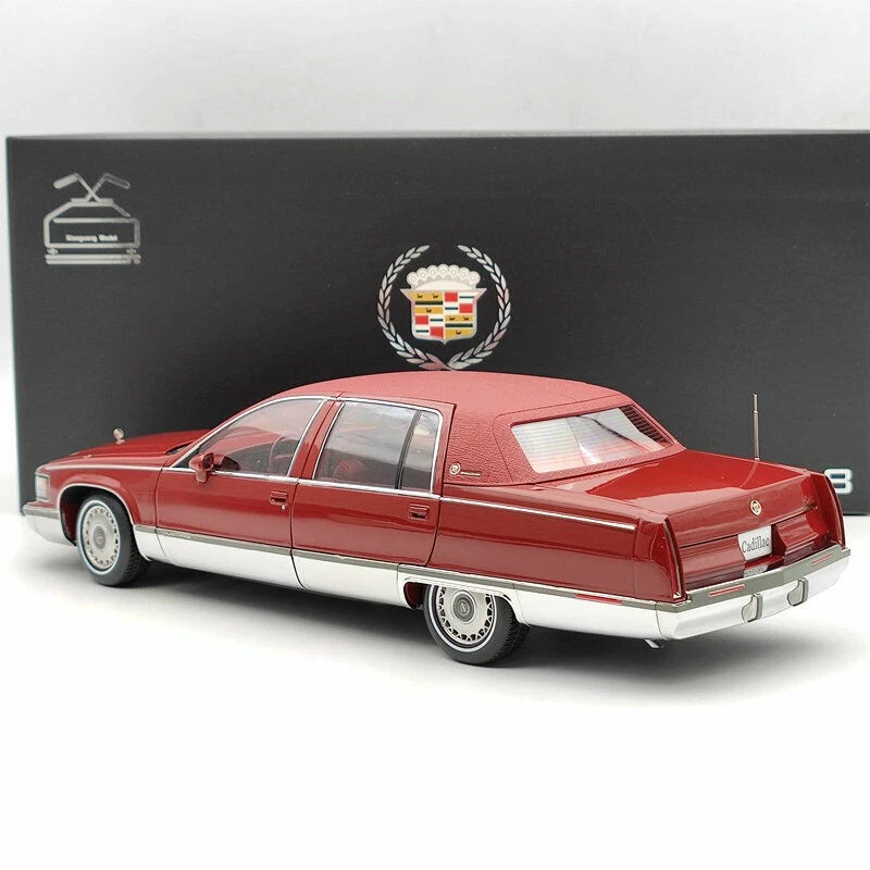 经销商版 1: 18 凯迪拉克 Fleetwood Brougham 1992 - 1994 红色压铸版 — 第 3/4 张图片