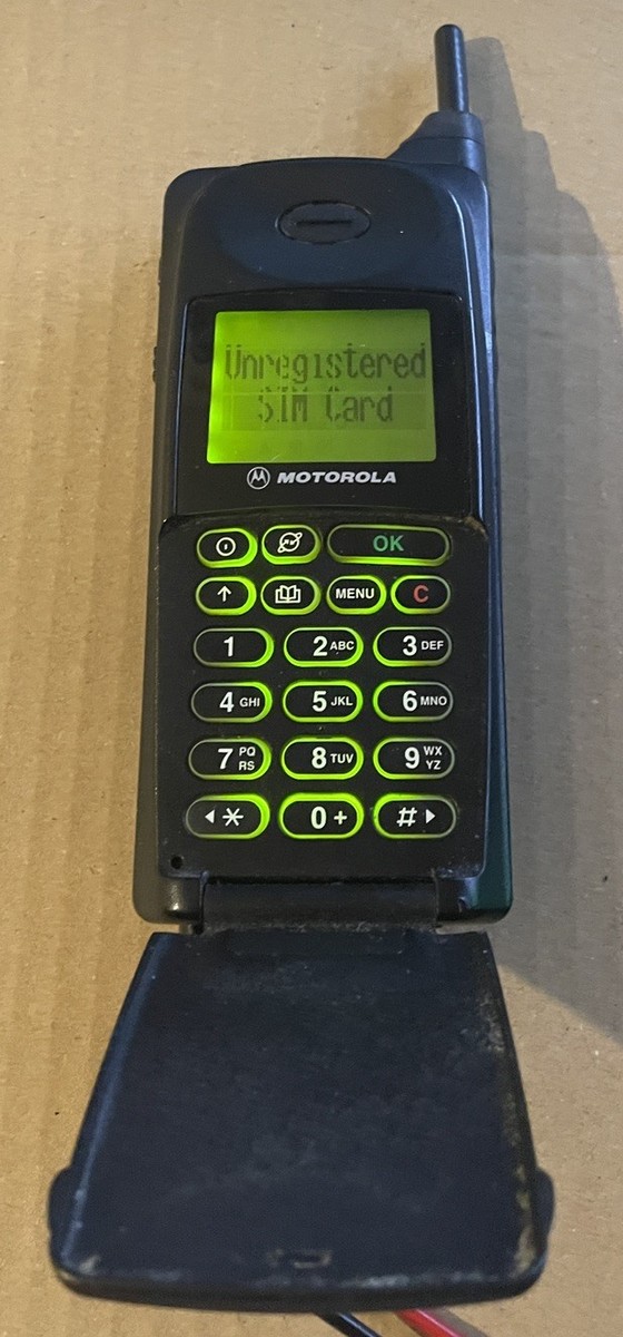 1997 Motorola International 8800 - UNLOCKED - Retro 2G GSM Flip