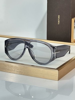 TOM FORD Bronson TF1044 Unisex Sunglasses 60 12-140