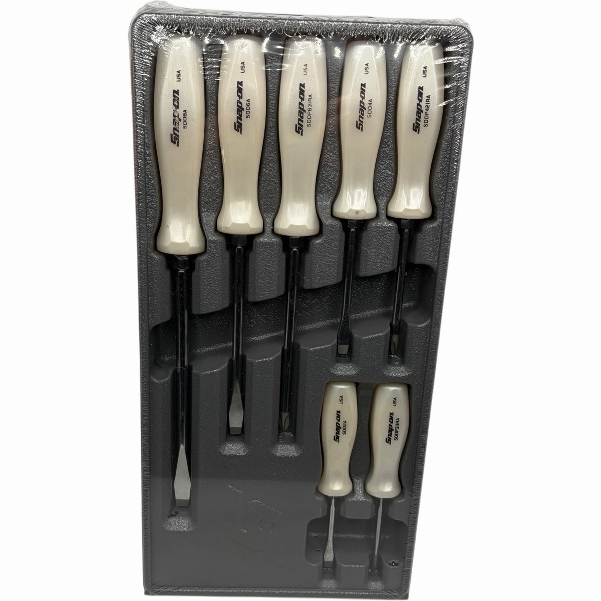 Snap On Tools Pearl White Hard Handle Combination Screwdriver Set