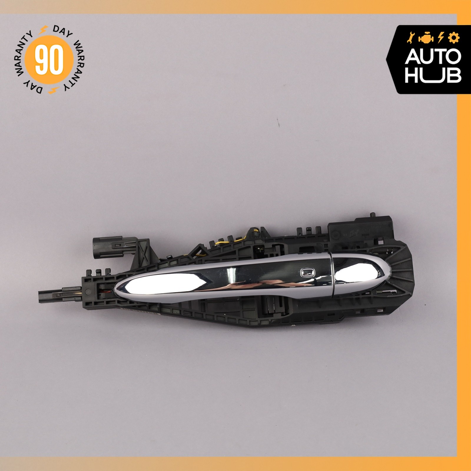 14-22 Maserati Quattroporte M156 Right Side Exterior Door Handle OEM 46k