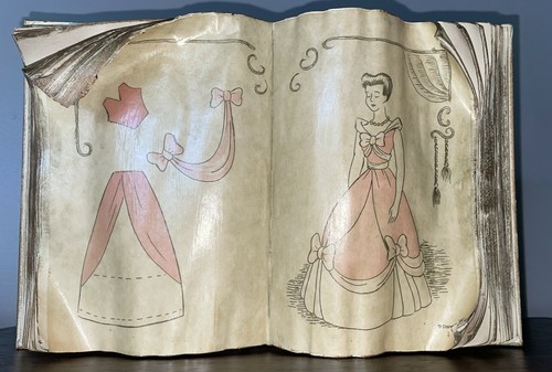 WDCC CINDERELLA'S SEWING BOOK - NO Stand - Vintage 1993