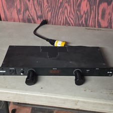 Furman M-8Dx Rack Mountable Power Conditioner Voltage Meter 117V 15A 9 Outlets