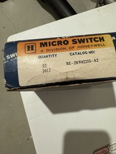 Honeywell Micro Switch BZ-2RW82255-A2 Lot of 12 New Old Stock