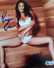 Priya Rai Autogramm / Signiert / Signed 8x10 ...