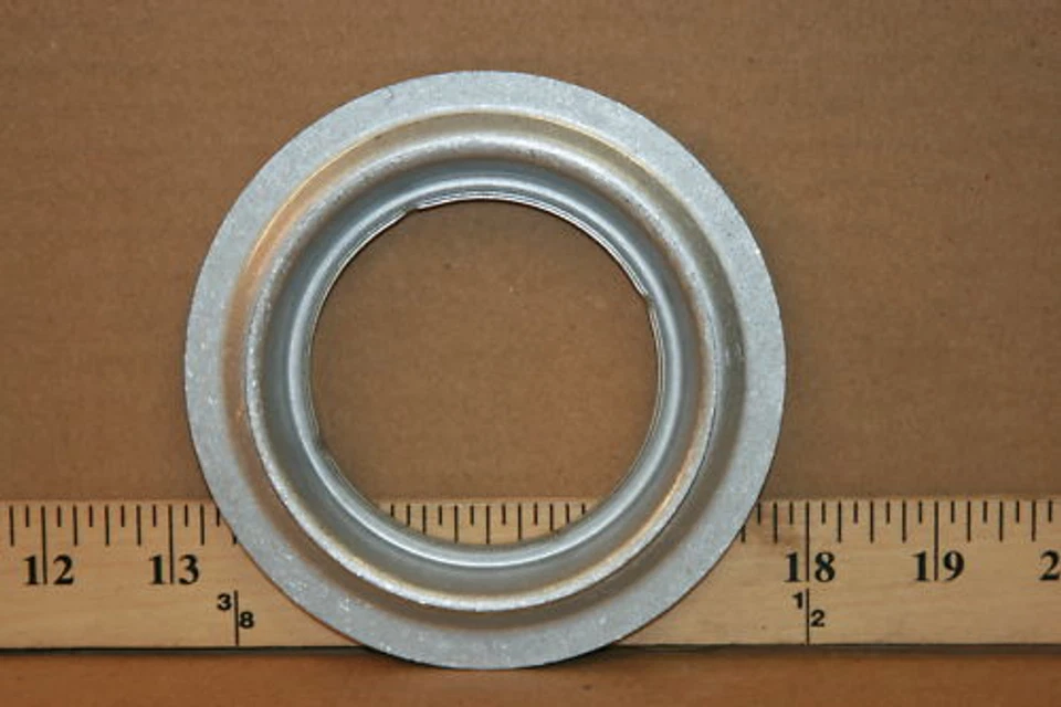 Anillo protector OEM MERCEDES-BENZ C63 CL500 E500 S65 ML350 C32 2203570790 NUEVO Foto 2 de 4