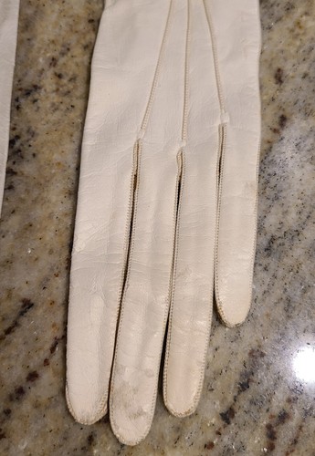 Vintage Antique? Size XS 6 Ivory 26" Long Formal Opera Gloves France Buttons - Picture 4 of 21