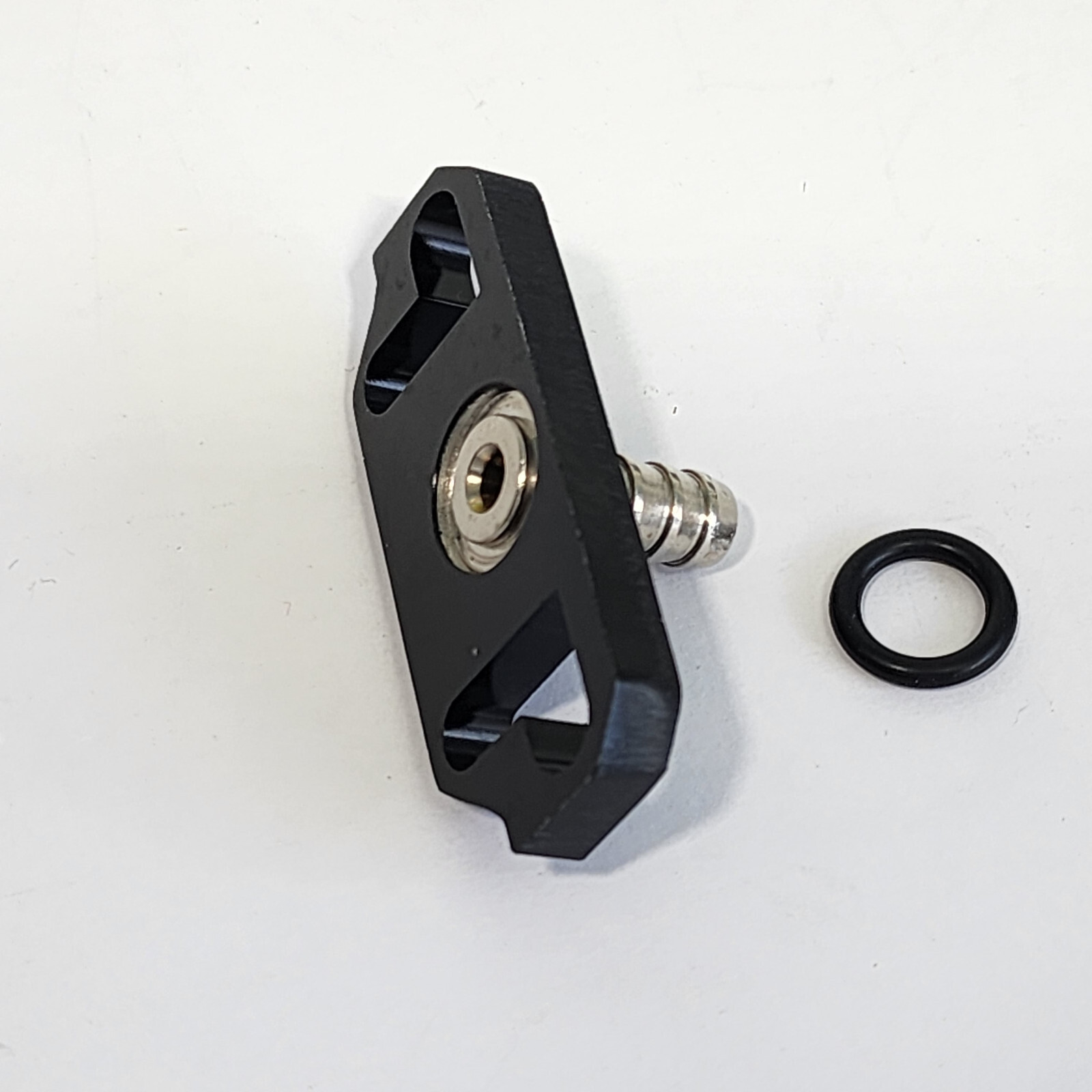 FUEL PRESSURE REGULATOR RAIL ADAPTER RISER - BLACK FOR HONDA EK EG6 B16 B18 B20