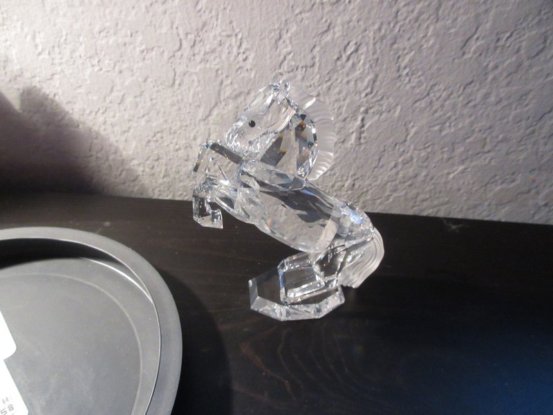 SWAROVSKI CRYSTAL FIGURINE 2005 WHITE STALLION 4.25" HORSE #174958 7612NR000001 