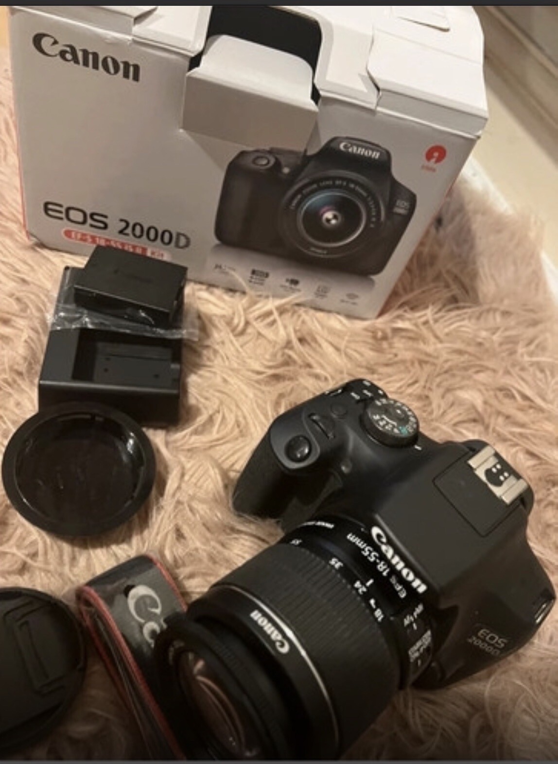 CANON EOS 2000D 24.1MP DSLR Camera with EFS 1855mm IS II Lens KIT