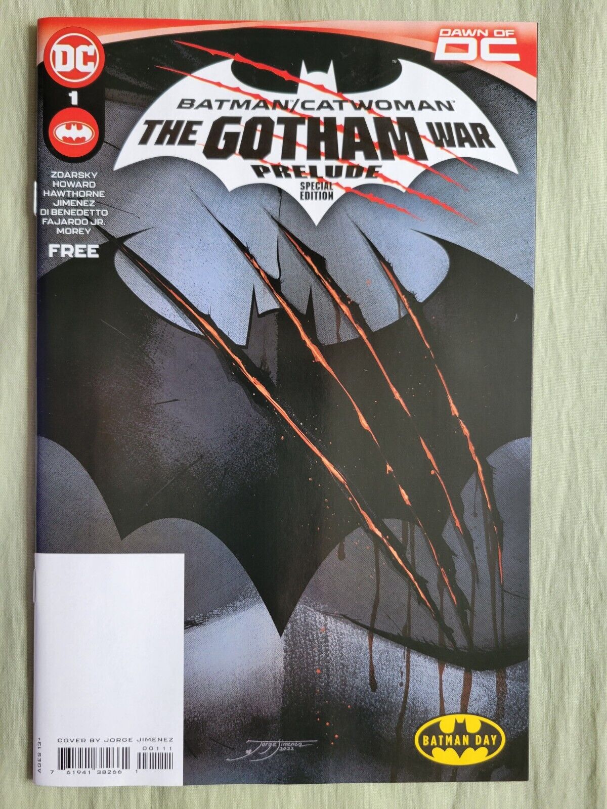 Batman/Catwoman: The Gotham War Prelude #1 Batman Day Special Edition
