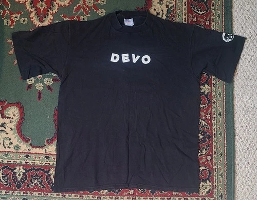 DEVO "Booji Boy" Sleeve Concert T-Shirt XL 1990s vintage concert t-shirt, vintage, size XL, single stitch, B+ condition