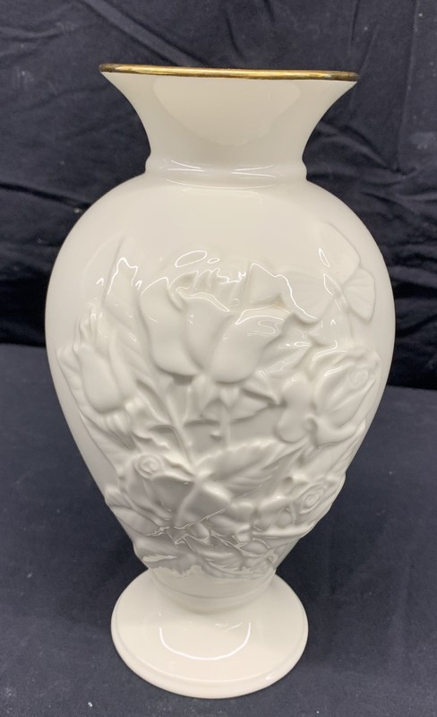 Lenox Classics Rose Medley 9in Vase