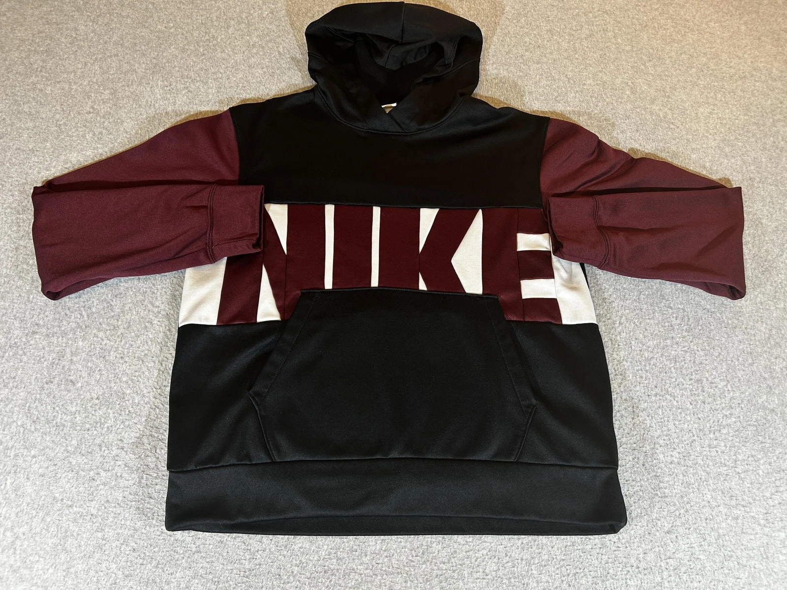 Nike Hoodie Mens Medium Black Therma Fit Pullover Fleece Sweatshirt Spellout