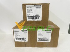 NEW Honeywell C7061A1020 UV Flame Detector C7061A1020 Fast Shipping