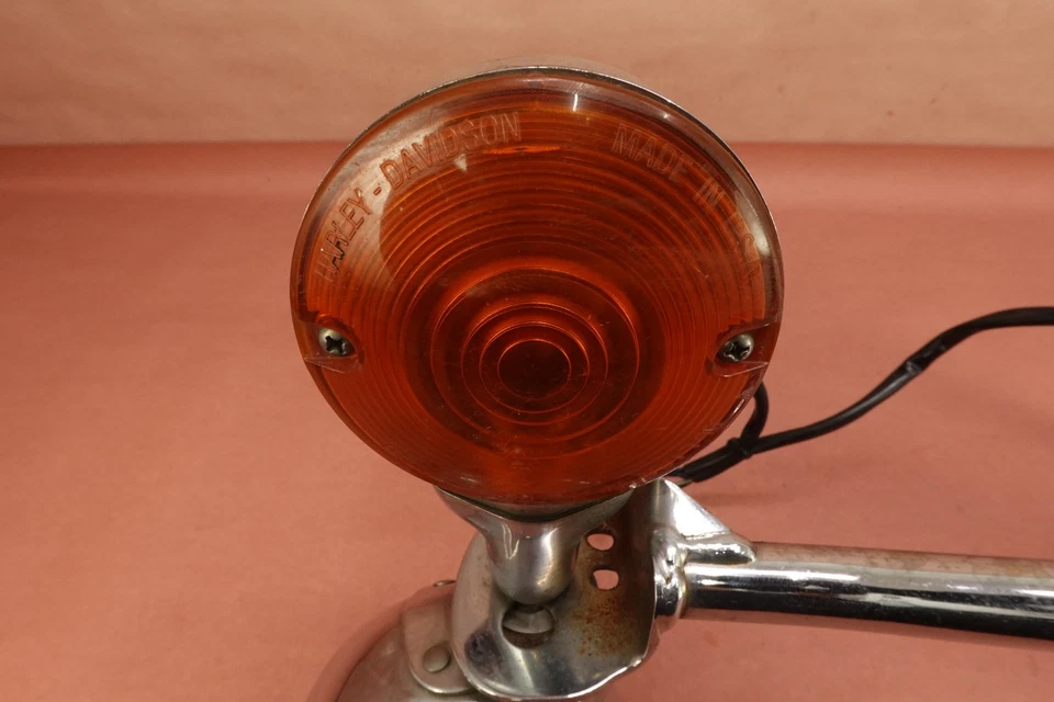 2007-2011 Harley Davidson Road King FLHR Front Turn Signal Light Bar - Image 3 of 4