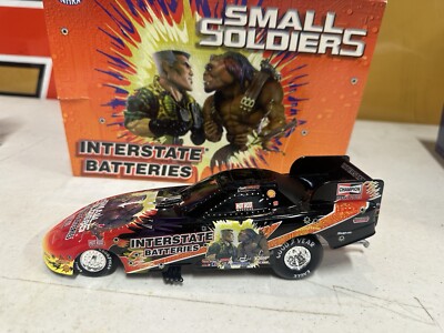 Cruz Pedregon 1998 Small Soldiers Interstate NHRA 1/24 Diecast