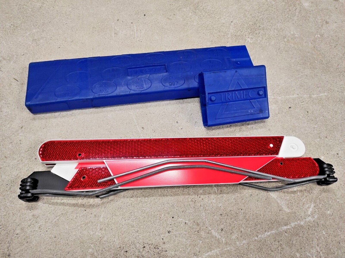 BMW E36 E34 E31 Z3 IN BOOT TRUNK EMERGENCY WARNING TRIANGLE