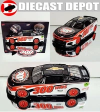 HENDRICK MOTORSPORTS 300 WINS COMMEMORATIVE 1/24 ELITE