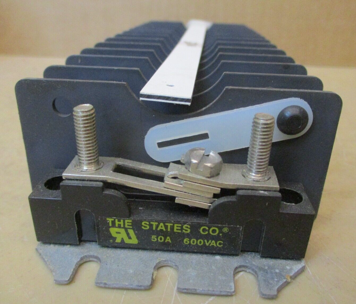 The States Co. 220025 Terminal-Block NT, 15P 50A 600 VAC 46751HAT The States Co. 220025 Terminal-Block NT, 15P 50A 600 VAC 46751HAT