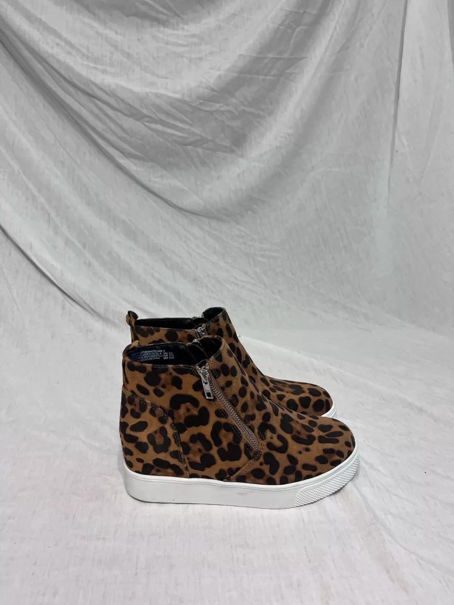 Time and best sale tru leopard booties