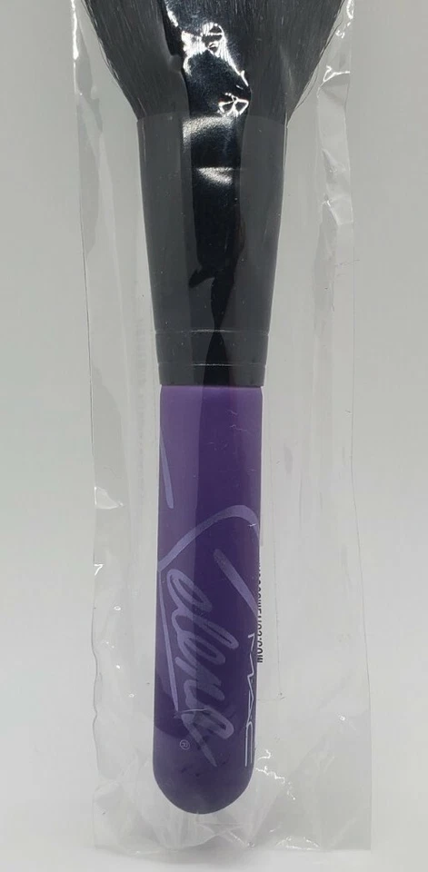 MAC Селена Кинтанилья короткая ручка щетка - ограниченный выпуск новый - Изображение 2 из 4