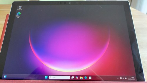 Microsoft Surface Pro 7 i5 8GB RAM, 256GB SDD, Type cover keyboard & Surface Pen - Photo 5/18