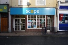 Photo 6x4 Scope, No. 15 The High Street, Ilfracombe.  c2009