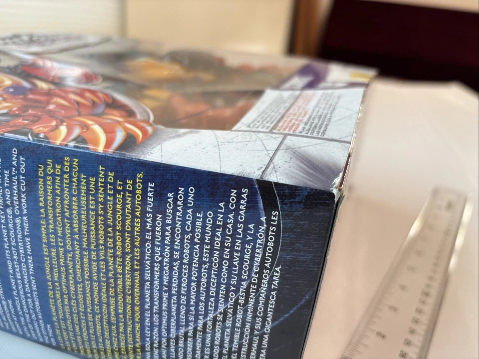 Figura de acción Transformers Scourge Cybertron Ultra Class NUEVA SELLADA 2005 Foto 4 de 4