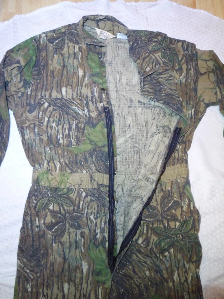 Walls Camo Coveralls Men's Large Reg Chest 42-44 x 29" Camo Realtree Cotton - Image 4 of 4