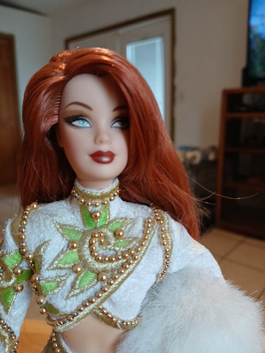 2001 Mattel RADIANT REDHEAD BARBIE Bob Mackie Red Carpet Collection Limited NEU - Bild 3 von 8