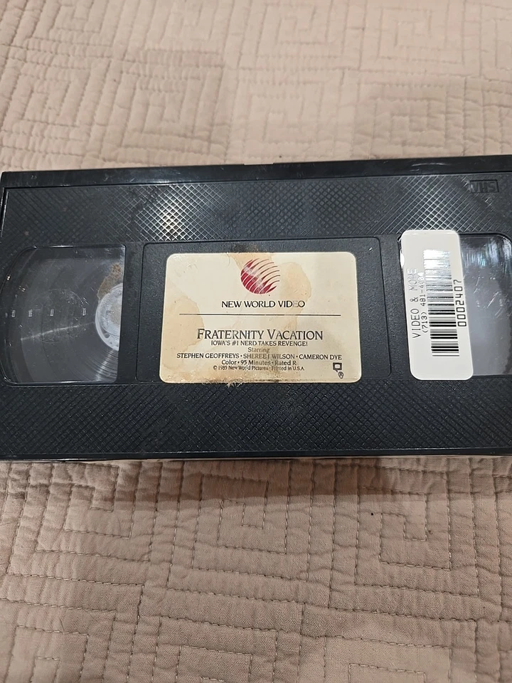 Fraternity Vacation VHS (Tim Robbins, Matt McCoy) New World Video 1985 - Image 4 of 4