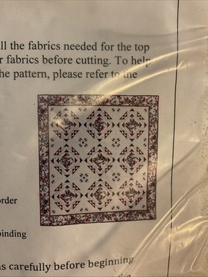 Classic Christmas Quilting Kit Fons & Porter New 69  x 69 