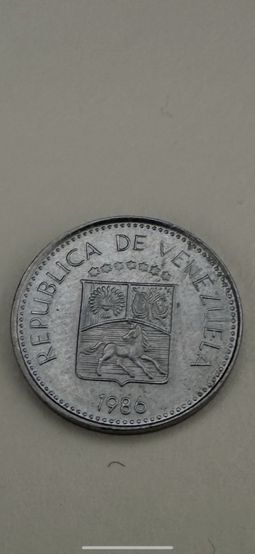 1986 Venezuela Five Centimos Coin