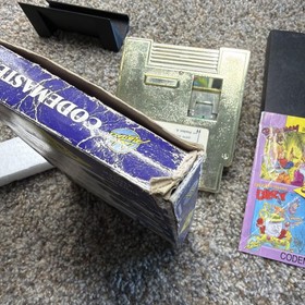 Quattro Adventure- NES Complete TESTED CIB