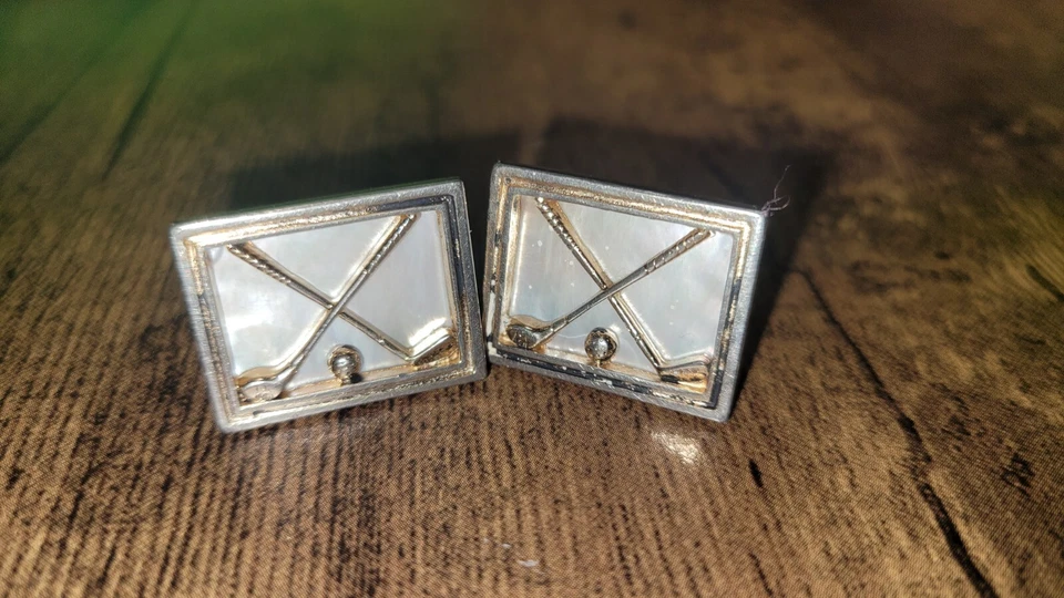 De colección SWANK Hierros de Golf y Gemelos de Pelota Madre Perla Cruzados Palos y Pelota Foto 3 de 4