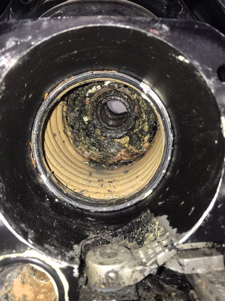 Mercury marine MerCruiser Alpha 1 Gen 2 out drive outdrive mount gimbal housing - Image 2 of 4