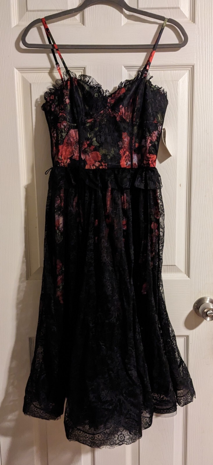 Picture 1 of 5