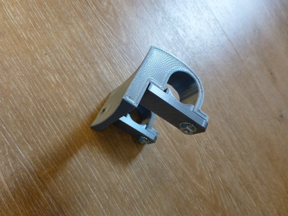 Soporte de montaje de manillar Repro para luz de bicicleta JC Higgins Color Flow Batwing Foto 4 de 4