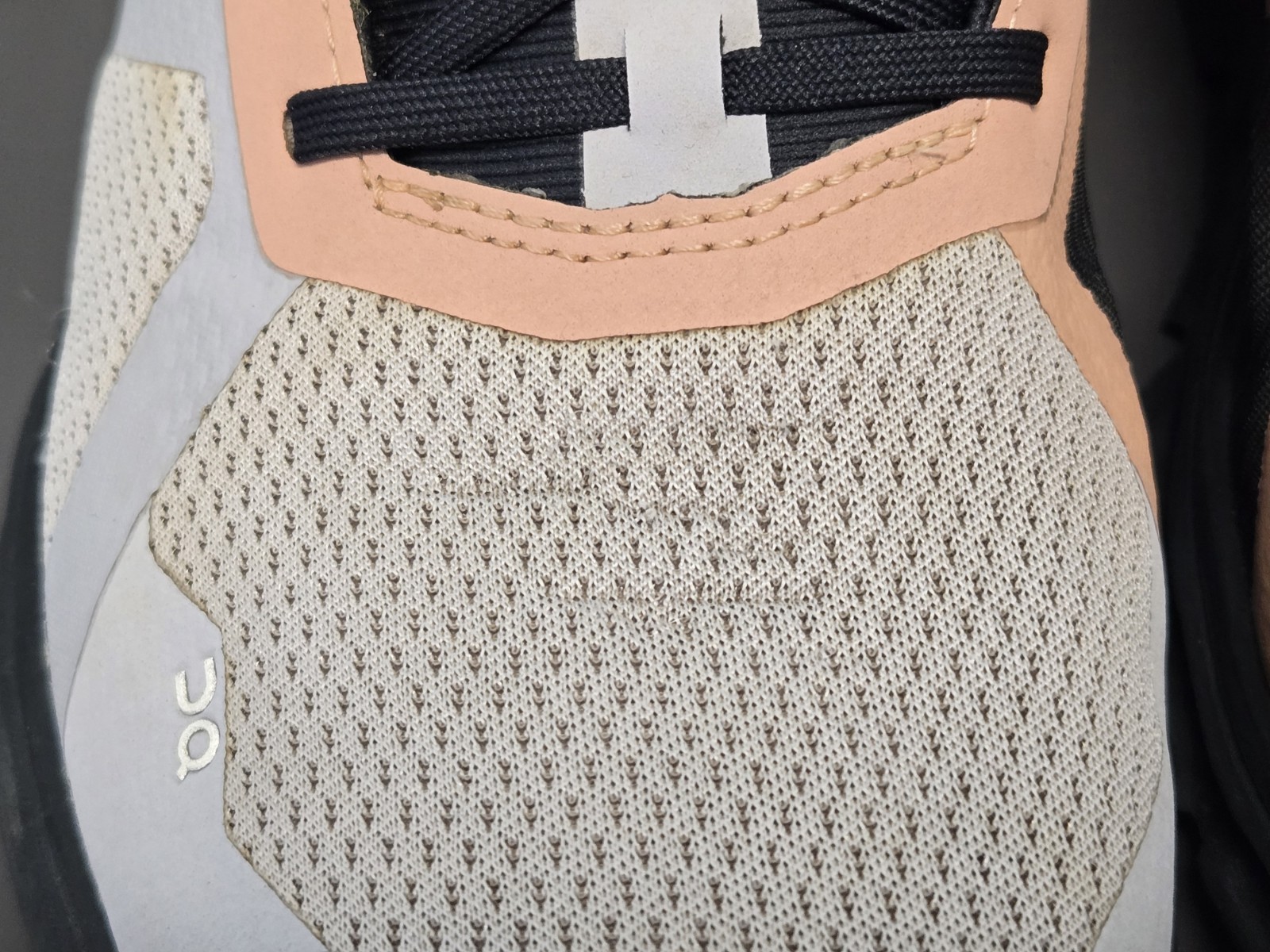 On Cloud On Running Cloudrunner Sz 10 Waterproof … - image 4