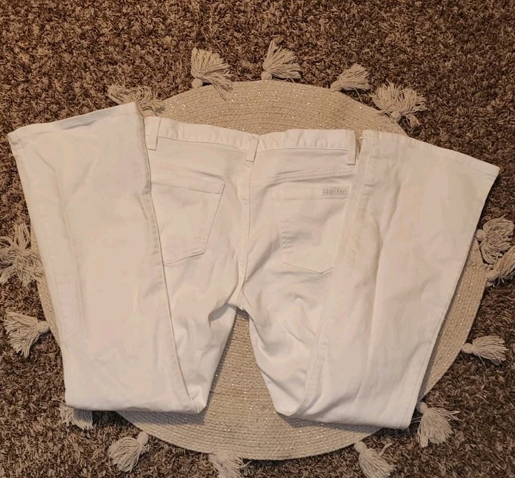 Calvin Klein Womens Sz 29/8 Designer Jeans White Flare Leg Mid Rise Ladies Pants